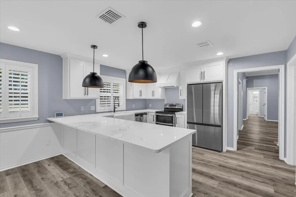 812 Country Lane Drive Waco TX 76657