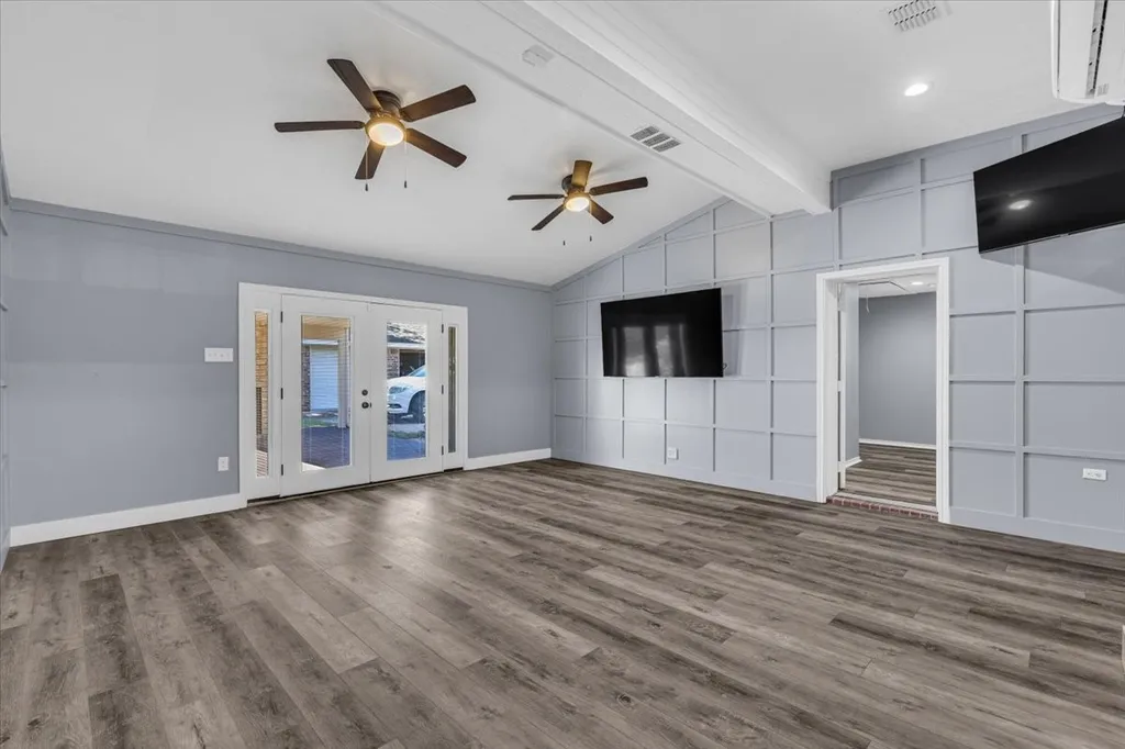 812 Country Lane Drive Waco TX 76657