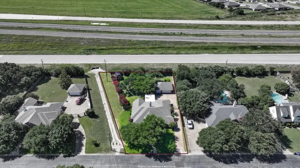 812 Country Lane Drive Waco TX 76657