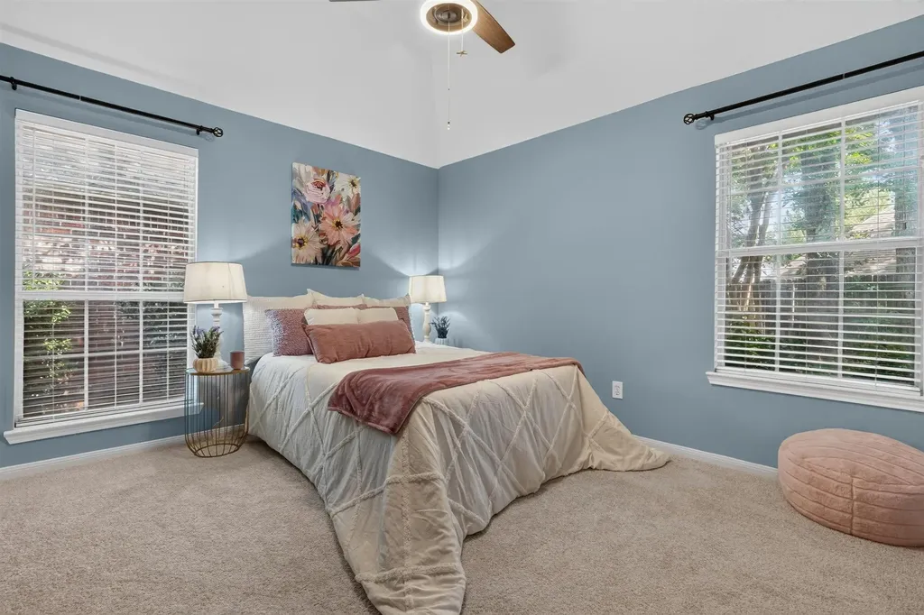 3208 Village Oak Drive Arlington TX 76017
