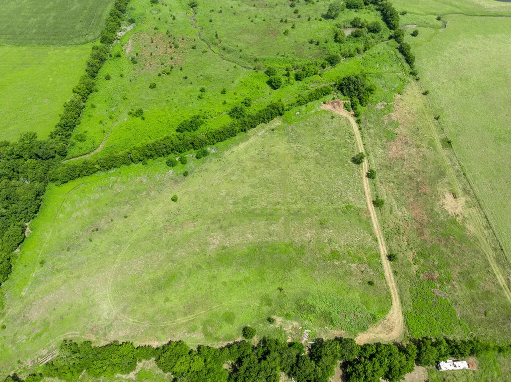 3725 Cr 272 Oglesby TX 76561