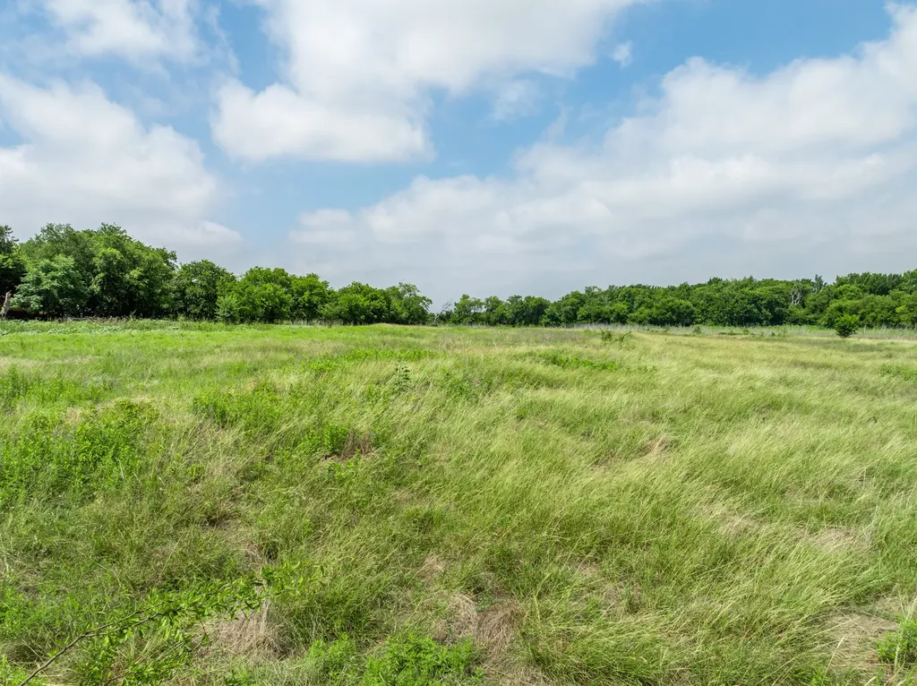 3725 Cr 272 Oglesby TX 76561