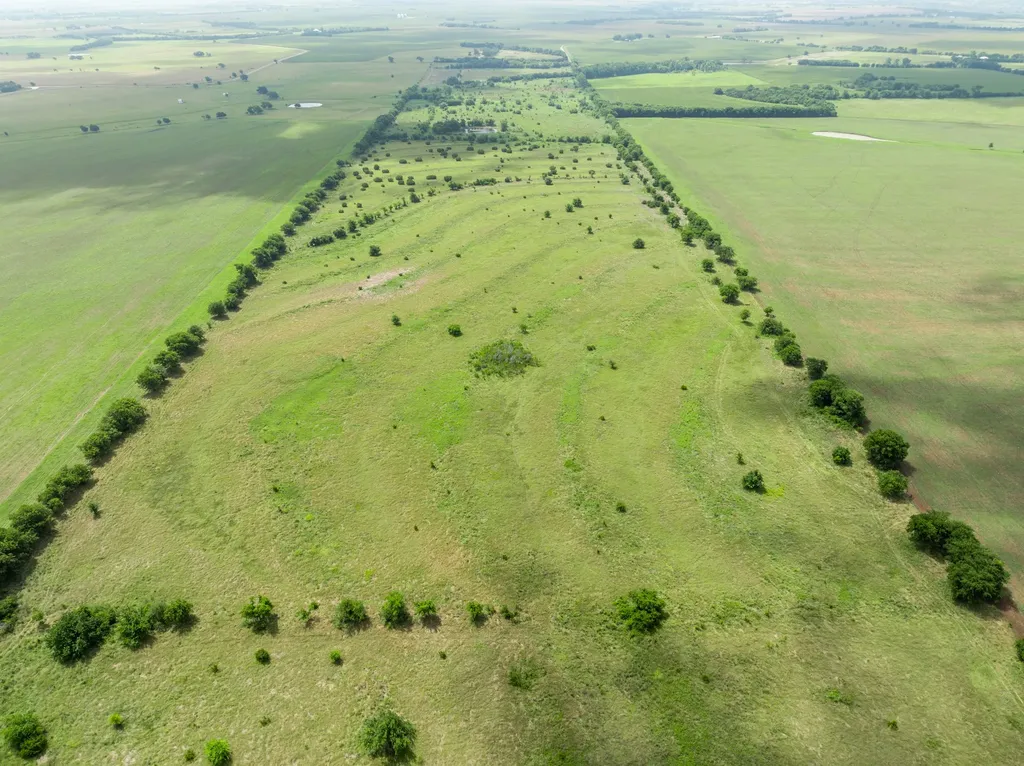 3725 Cr 272 Oglesby TX 76561