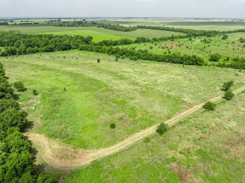 3725 Cr 272 Oglesby TX 76561
