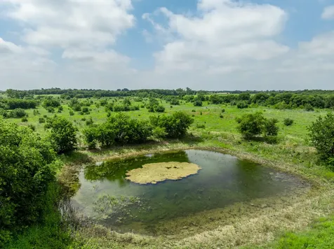 3725 Cr 272 Oglesby TX 76561