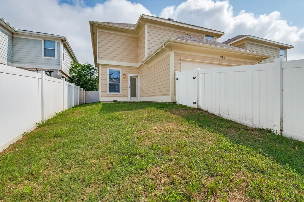 10256 Franklin Drive Providence Village TX 76227