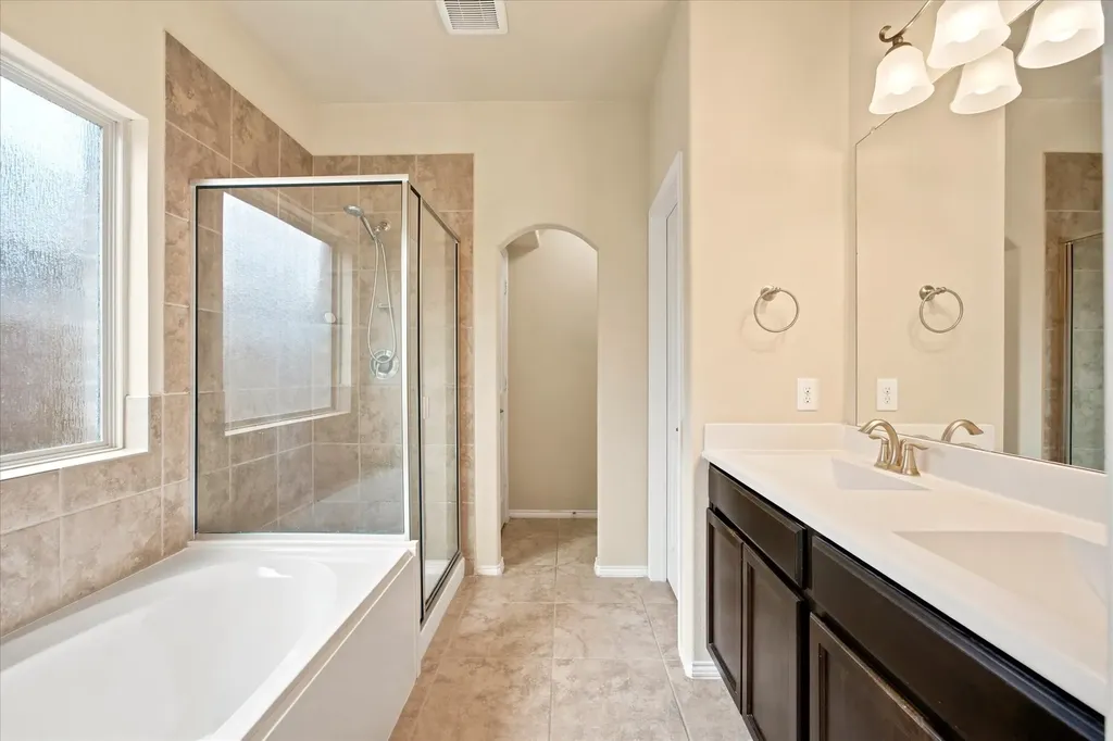 3015 Cassinia Parkway Heartland TX 75126
