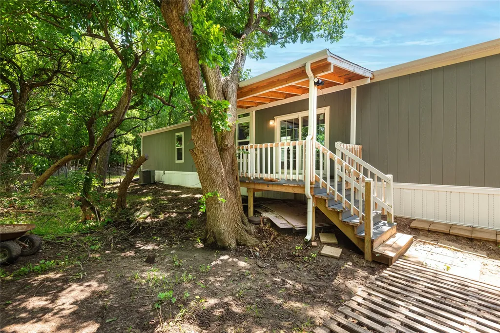 3161 S Fm 1752 Savoy TX 75479