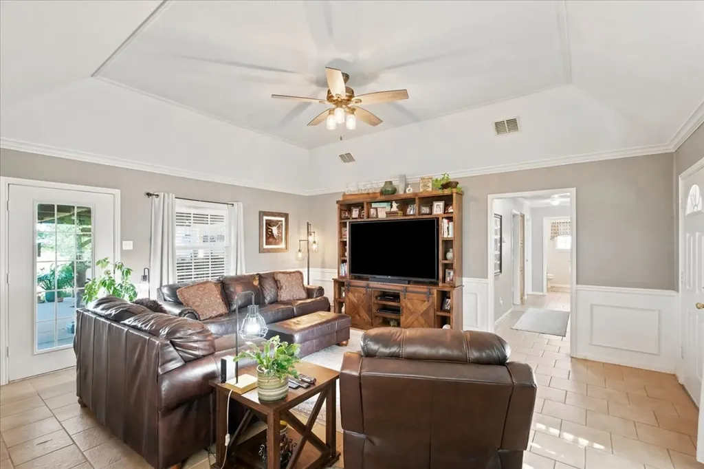 2951 Fm 936 Hubbard TX 76648