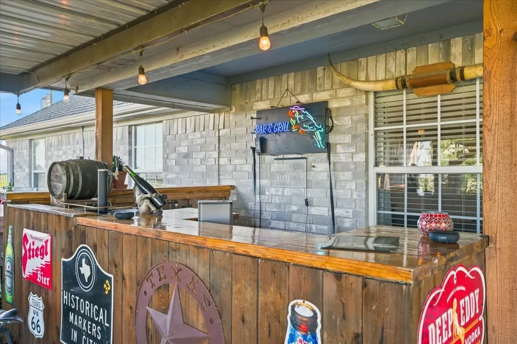 2951 Fm 936 Hubbard TX 76648