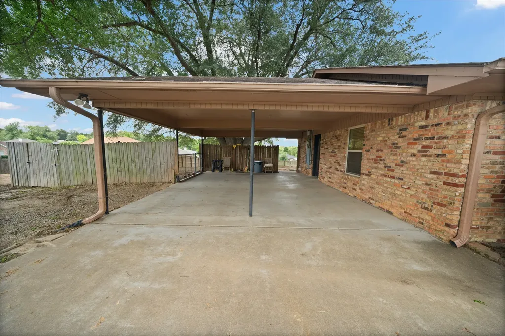 11654 Fm 2868 Flint TX 75762