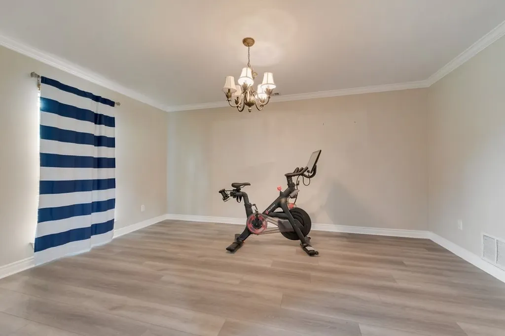 912 Summer Hill Lane Red Oak TX 75154
