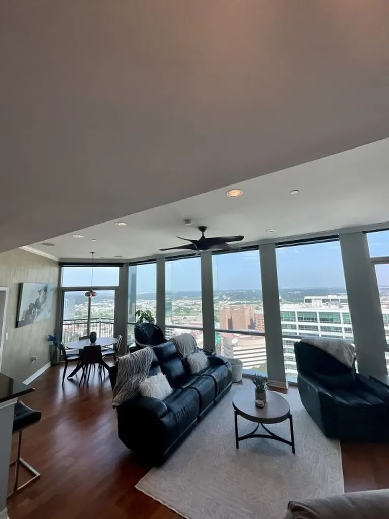 500 Throckmorton Street Fort Worth TX 76102