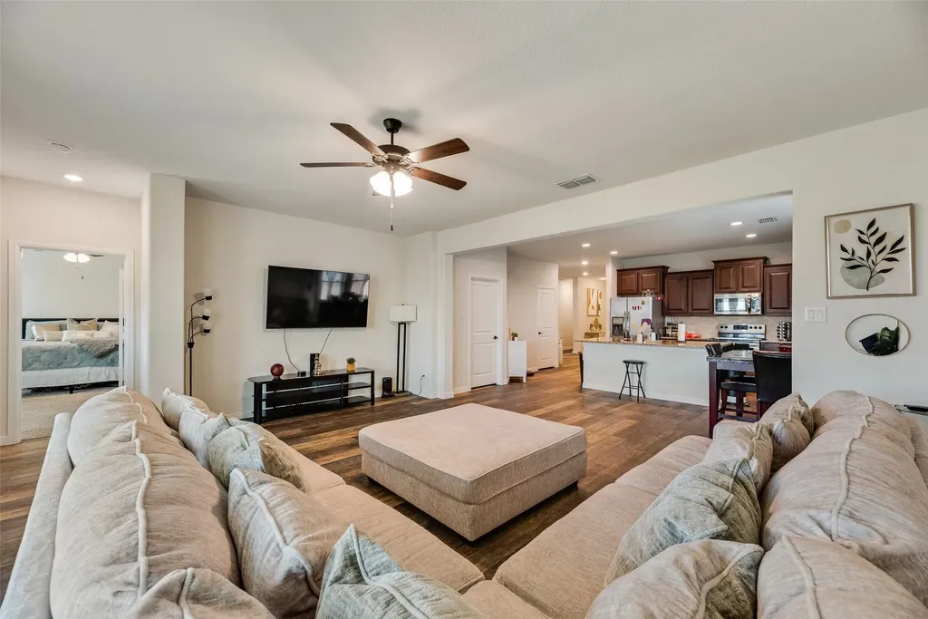 2505 Lavender Lane Glenn Heights TX 75154