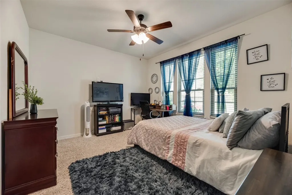 2505 Lavender Lane Glenn Heights TX 75154