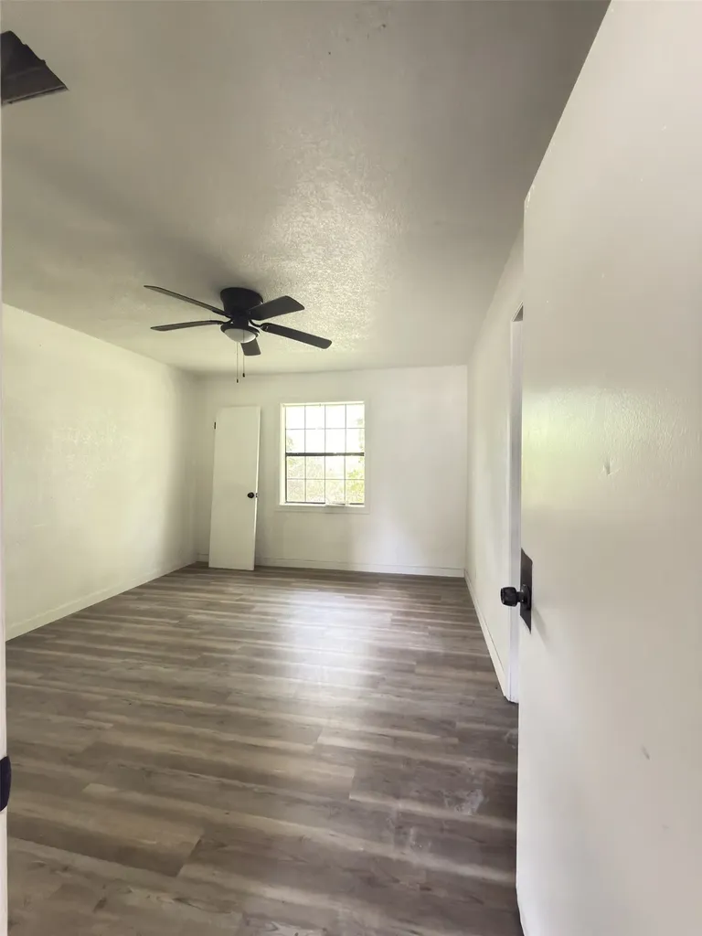 304 Harriett Street Longview TX 75605