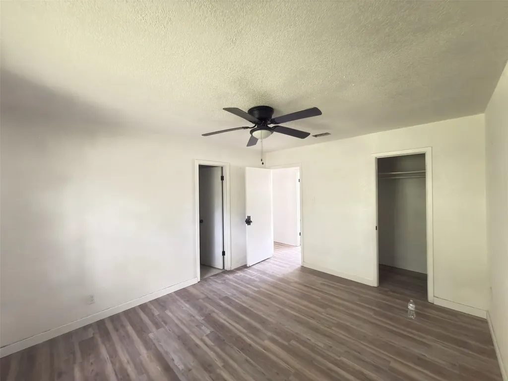 304 Harriett Street Longview TX 75605