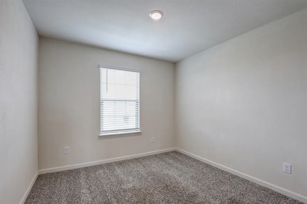 203 Drifter Drive Newark TX 76071