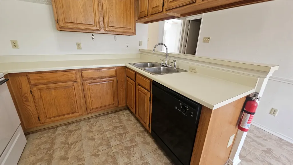 550 E Windsor Avenue Denton TX 76209
