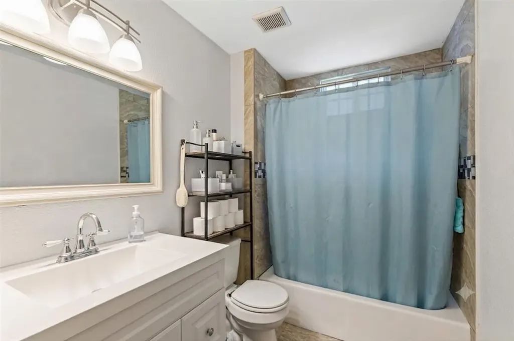 100 Countryside Drive Arlington TX 76014