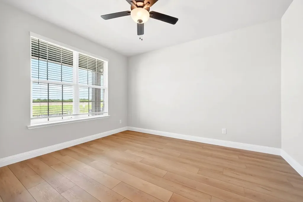 3525 Kemp Drive Heartland TX 75126