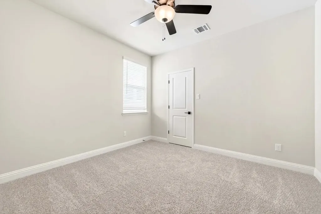 3525 Kemp Drive Heartland TX 75126