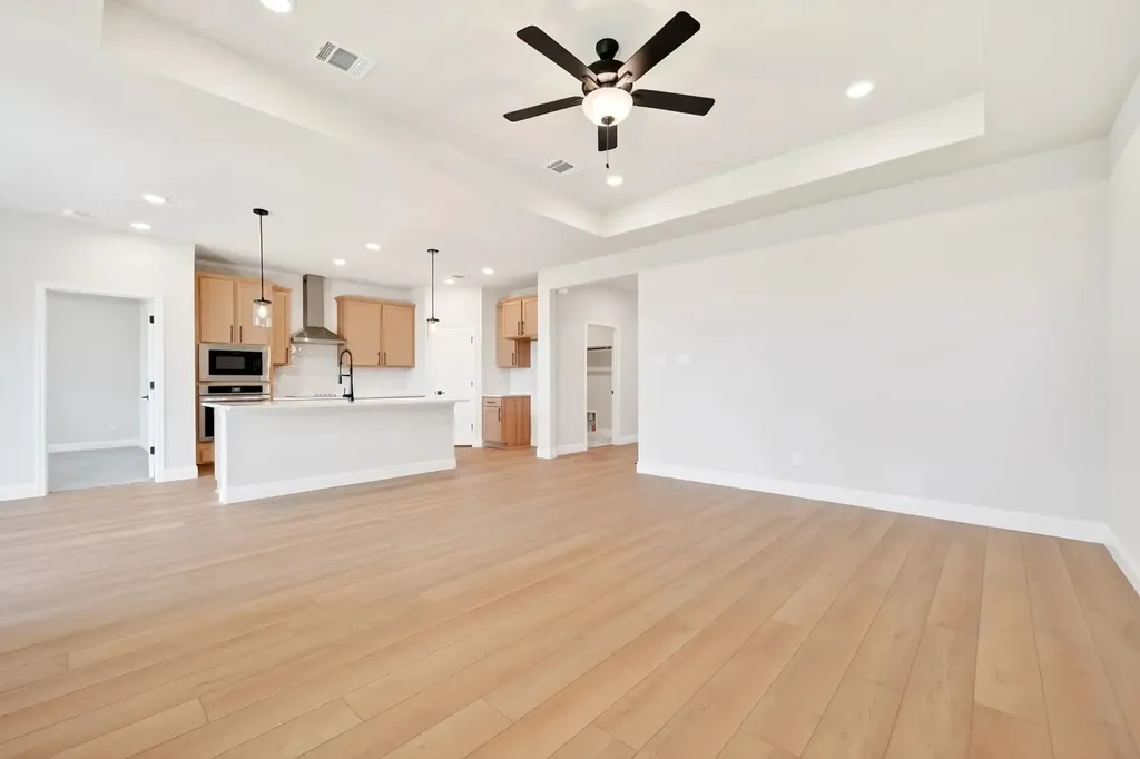3525 Kemp Drive Heartland TX 75126