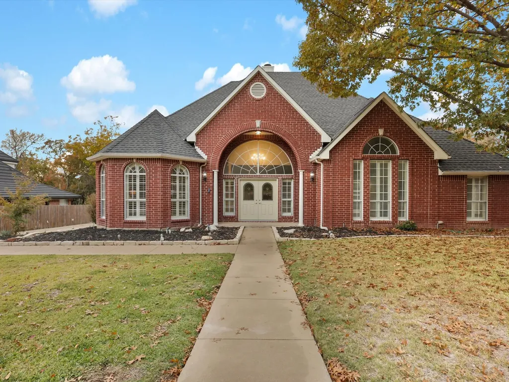 3204 Tranquility Drive Arlington TX 76016