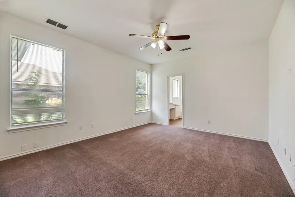 821 S Parks Drive Desoto TX 75115