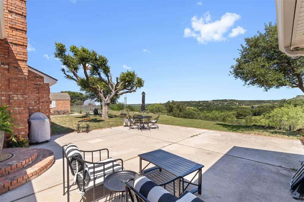 19 Spring Hollow Brownwood TX 76801