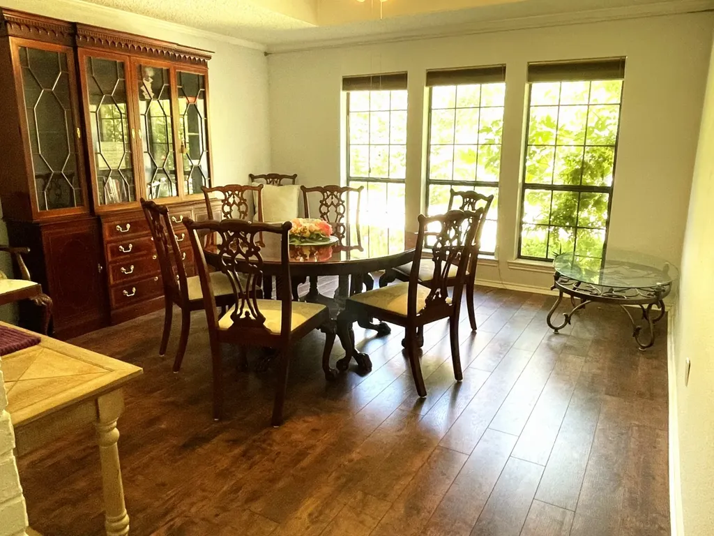 6614 Winding Rose Trail Dallas TX 75252