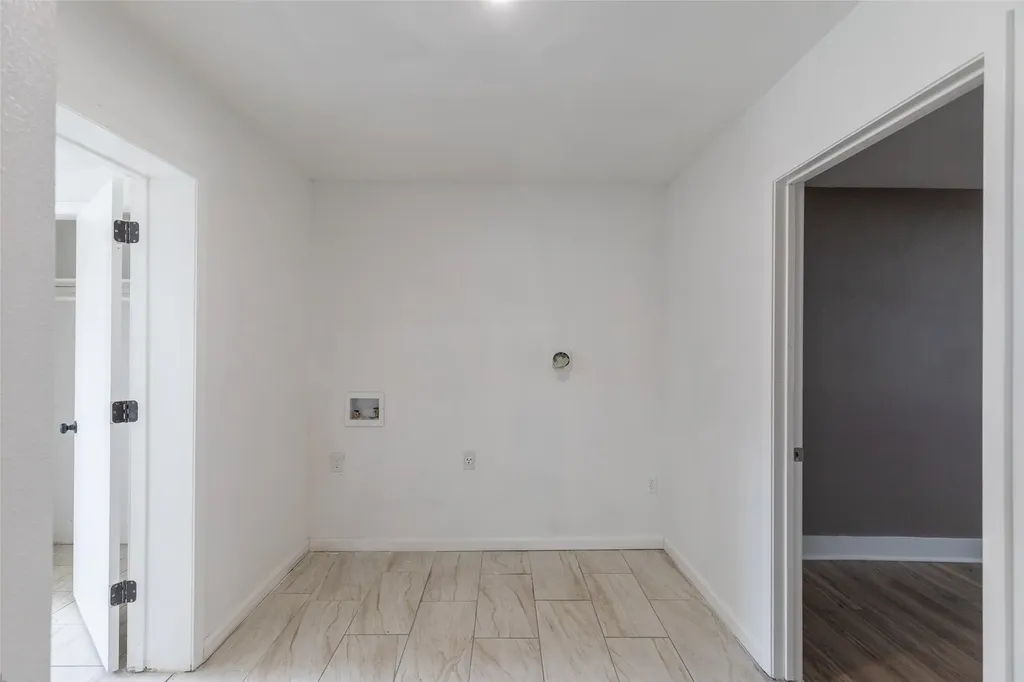 320 S 12th Street Hawley TX 79525