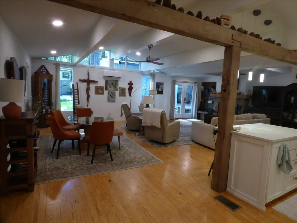80 Louisiana Avenue Pottsboro TX 75076