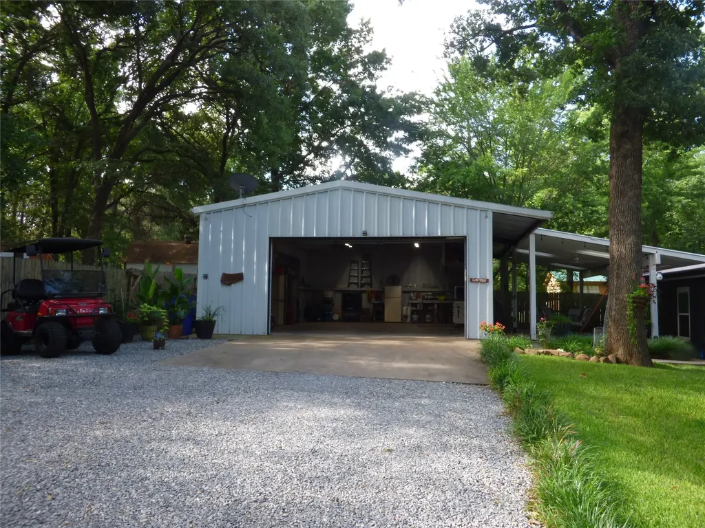 80 Louisiana Avenue Pottsboro TX 75076