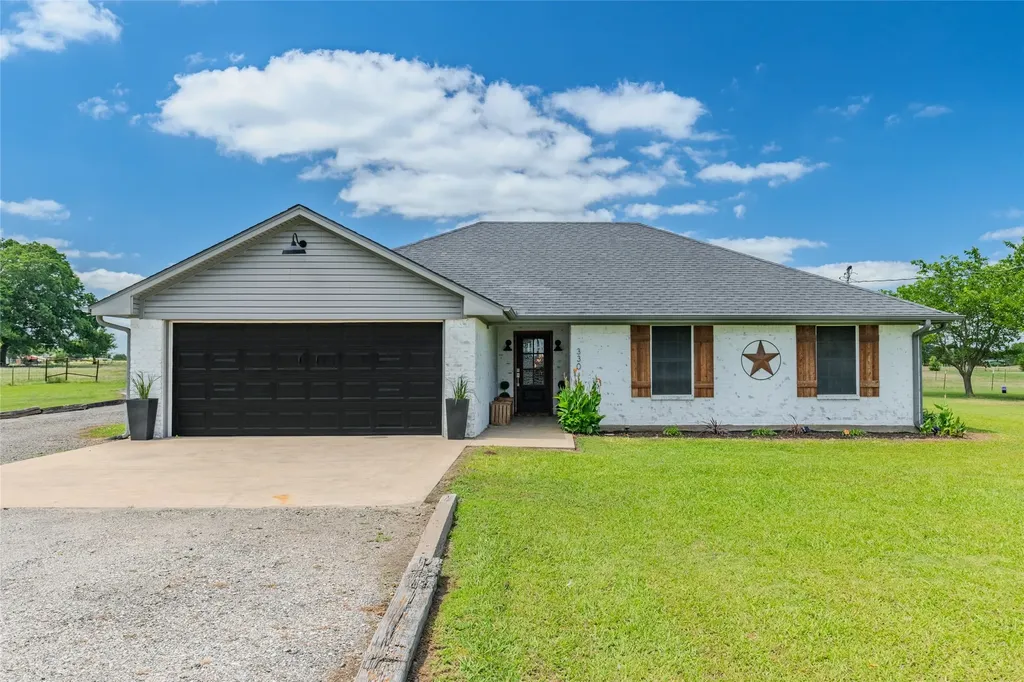 330 Pr 281 Bonham TX 75418
