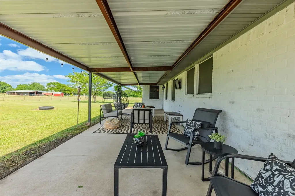 330 Pr 281 Bonham TX 75418