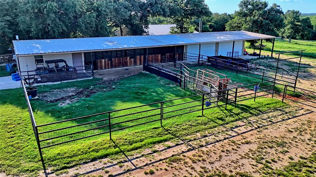 7912 Fm 1956 Nocona TX 76255