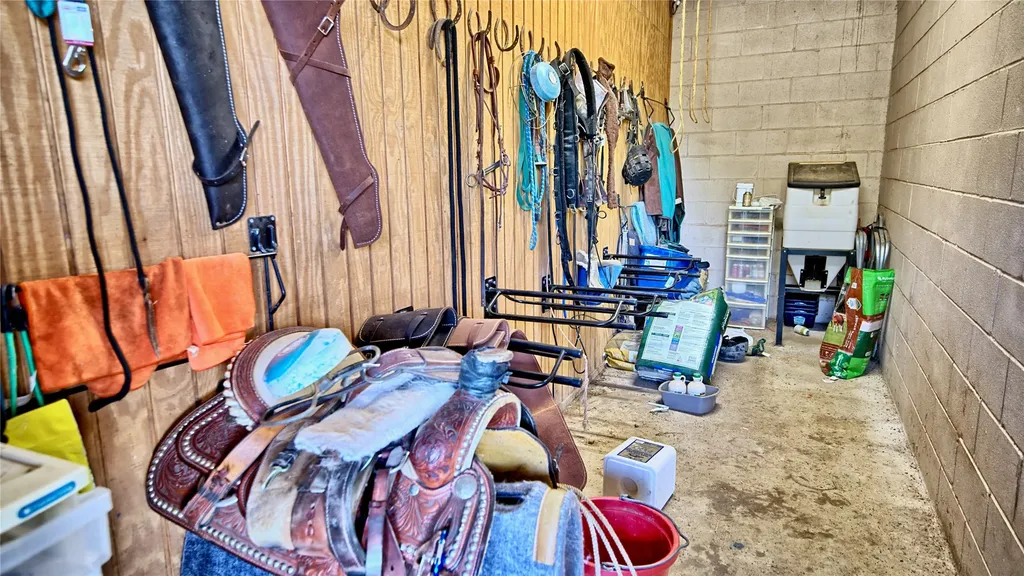 7912 Fm 1956 Nocona TX 76255