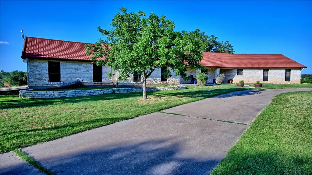 7912 Fm 1956 Nocona TX 76255