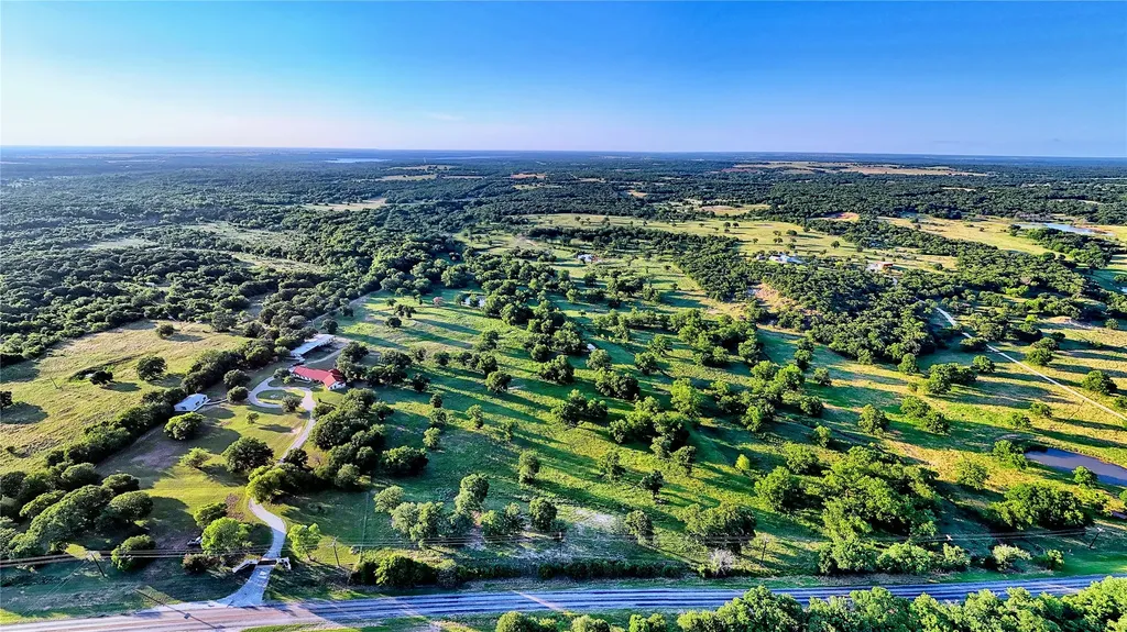 7912 Fm 1956 Nocona TX 76255