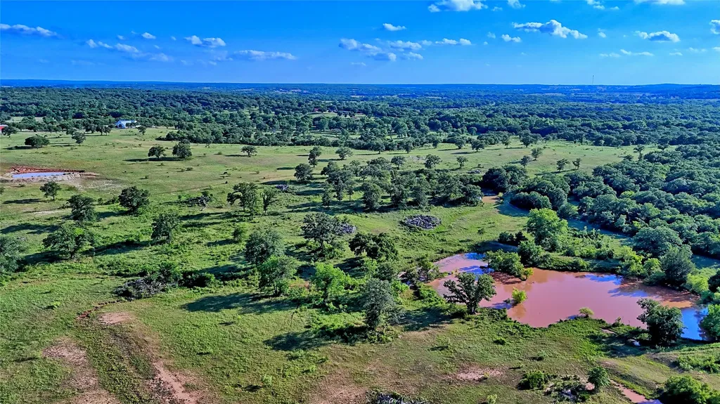 7912 Fm 1956 Nocona TX 76255