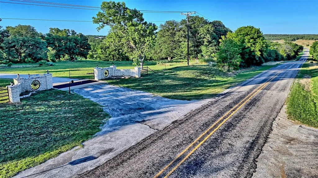 7912 Fm 1956 Nocona TX 76255