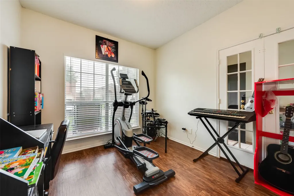 6420 St Alban Court Arlington TX 76001