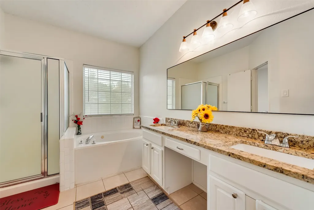 6420 St Alban Court Arlington TX 76001