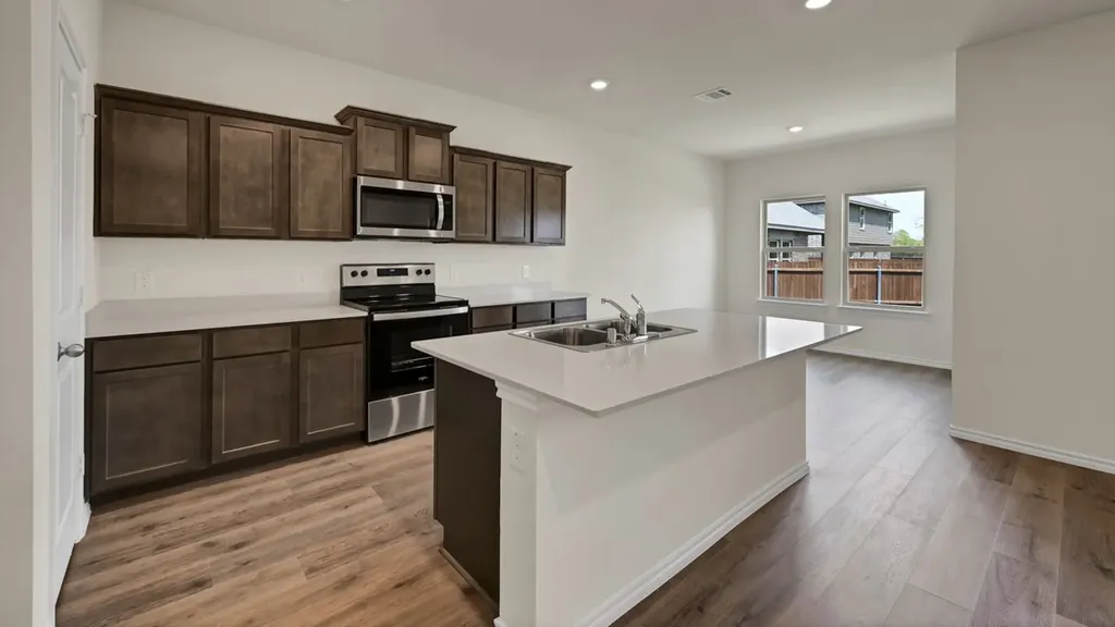 5024 Shumard Drive Lindale TX 75706