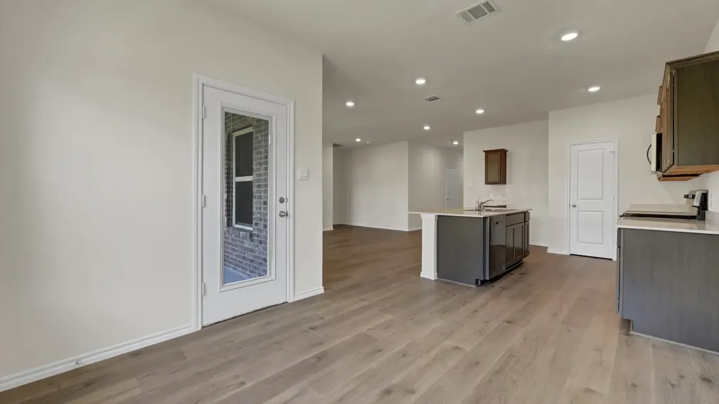 5024 Shumard Drive Lindale TX 75706