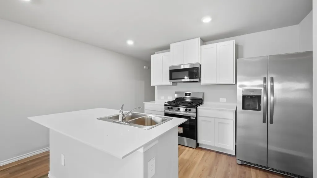 328 Trail Court Keene TX 76059