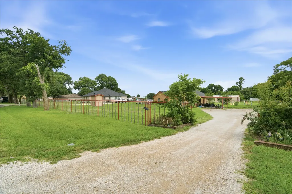 3039 Sunrise Trail Weatherford TX 76088