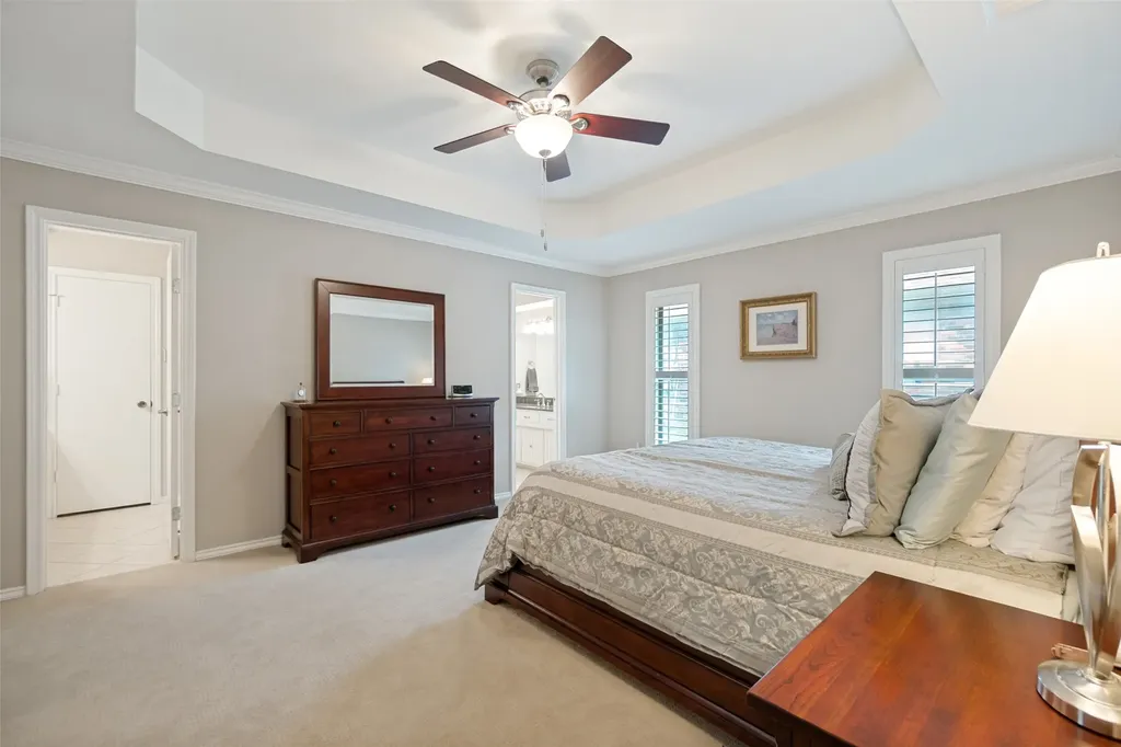 8009 Abramshire Avenue Dallas TX 75231
