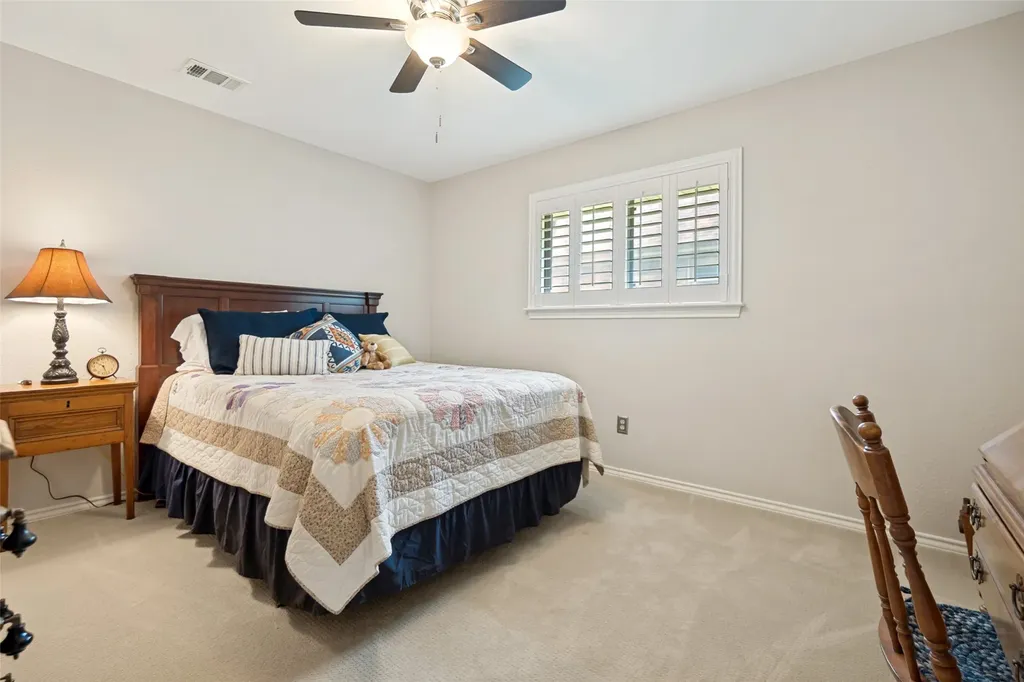 8009 Abramshire Avenue Dallas TX 75231